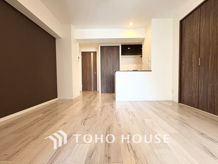 内装 【LIVING】◆Sunshine◆光が燦々と入り、いるだけで気持ちいい。「開放的でゆとりあるお部屋です。」