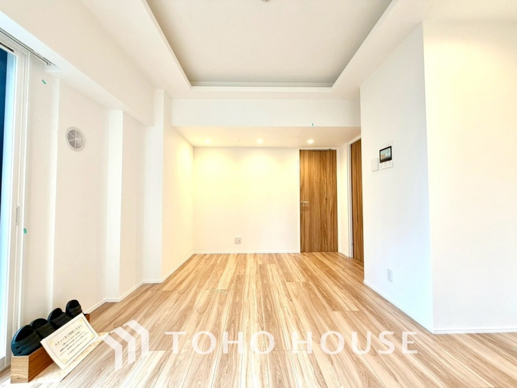 内装 ◆住む喜び、楽しさ、感動◆を君と共有したい。いつまでもずっと家族を見渡せるこの広い空間で。