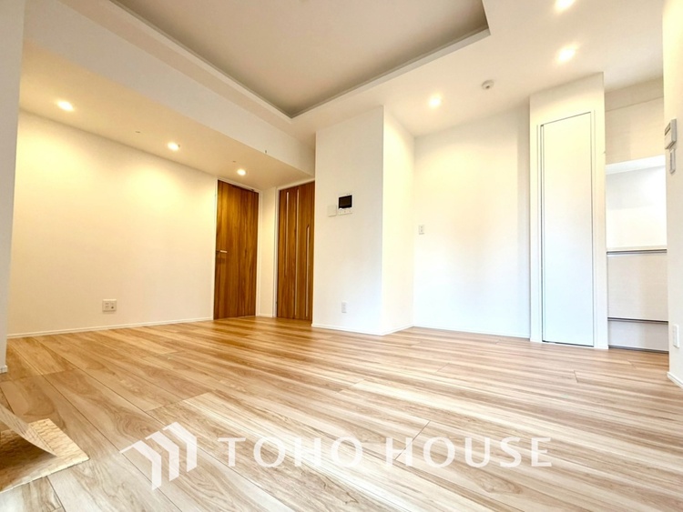 内装 ◆Sunshine◆光が燦々と入り、いるだけで気持ちいい。「開放的でゆとりあるお部屋です。」