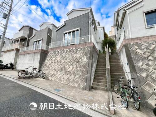 【緑区の物件探しは”地元”朝日土地建物へ】緑区上山3丁目 中古戸建の物件画像