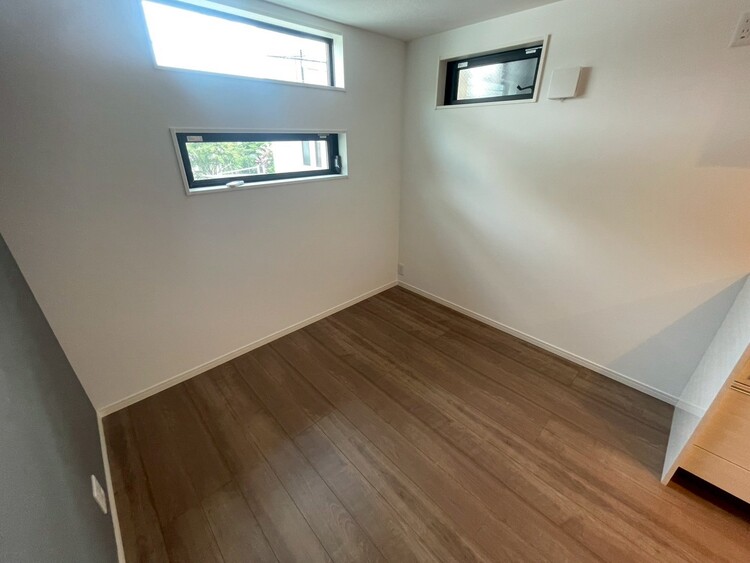 居間 快適に過ごす毎日を求めて、暮らしの中でご自身の「マイホーム」に創り上げてください。