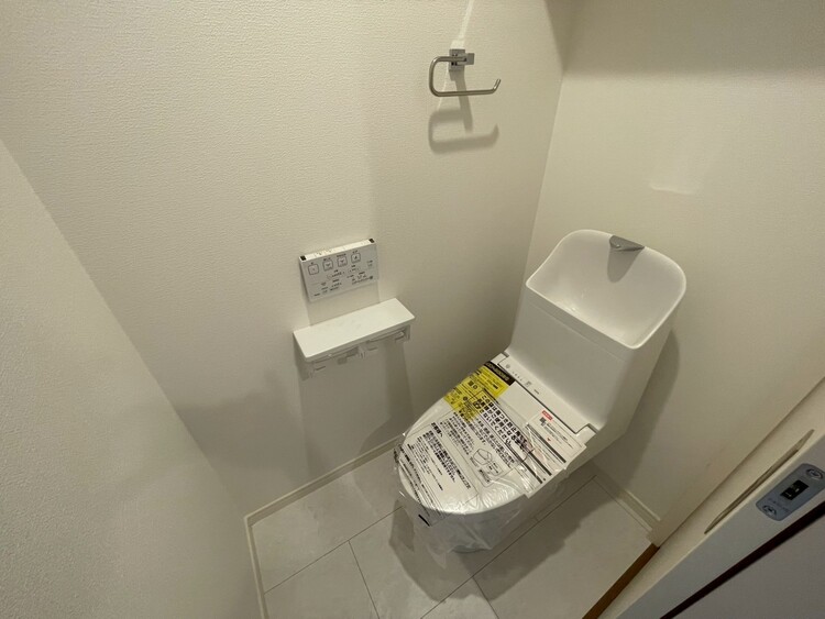 トイレ 暮らしの中のさりげないひとときの快適さにも、こだわりを、持って設備を配しております。
