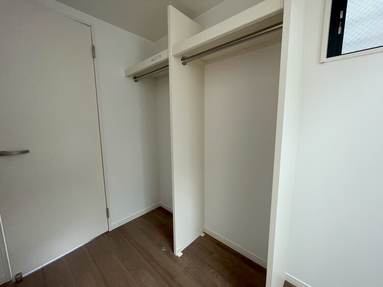 収納 居室にはクローゼットがあり、荷物もスッキリ収納して快適にお過ごしいただけます。