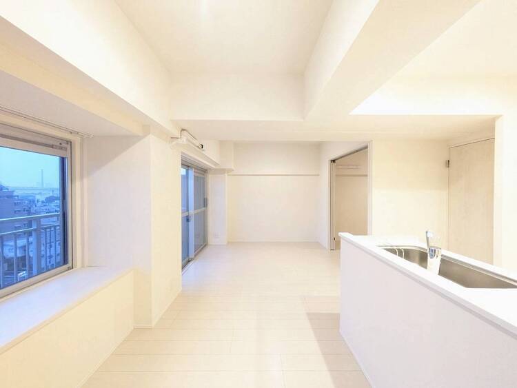 居間 飾り過ぎないシンプルな内装と偏り過ぎないデザインで統一しました。