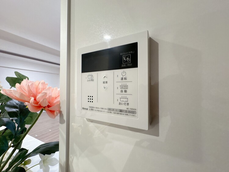 設備 見やすい画面で操作しやすい給湯パネルです。