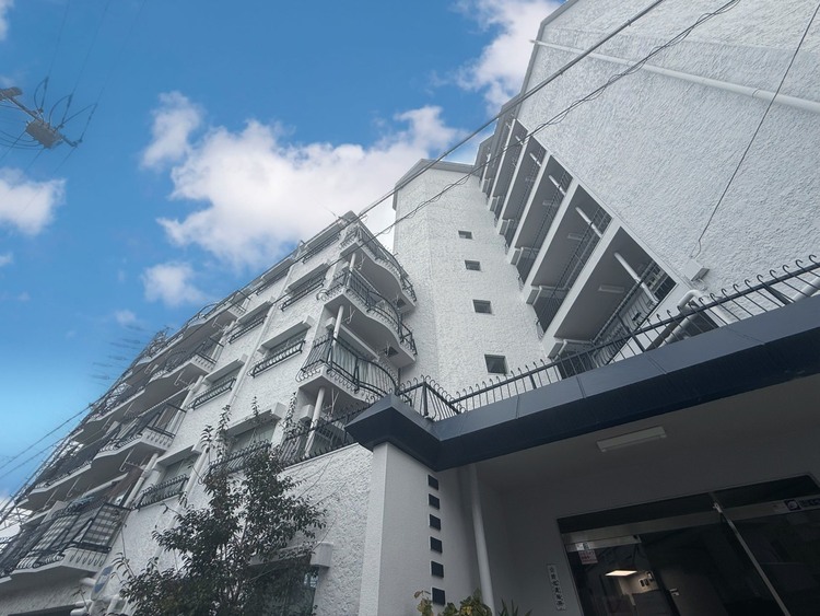 外観 現地に足をお運びいただいた際には、周辺散策などをお勧めいたします。