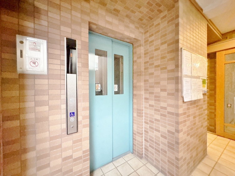 その他 エレベーターの管理も、きちんと行き届いてます。