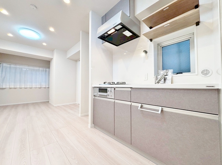 キッチン 洗練されたスタイリッシュなデザイン性と使いやすさを備えた仕様。