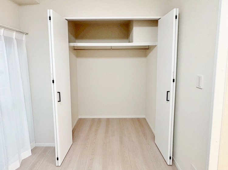 収納 居室にはクローゼットがあり、荷物もスッキリ収納して快適にお過ごしいただけます。