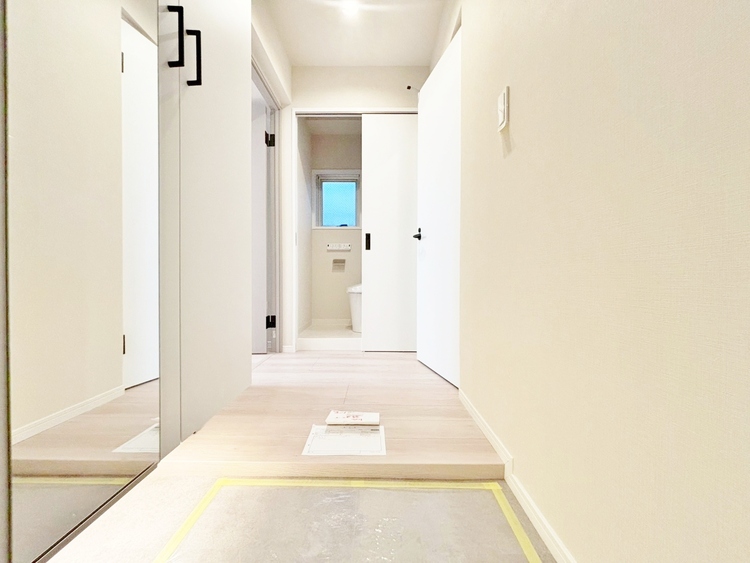 玄関 シューズボックスを完備した玄関です。