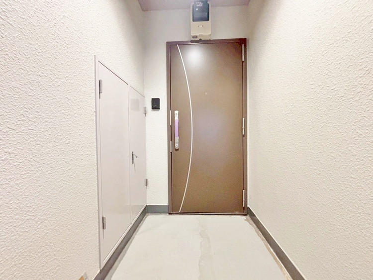 玄関 玄関を開ければ、そこは安らぎのご自宅。