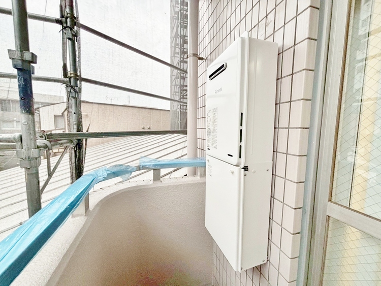 バルコニー 暮らしの中で、光と風を演出してくれるバルコニー。