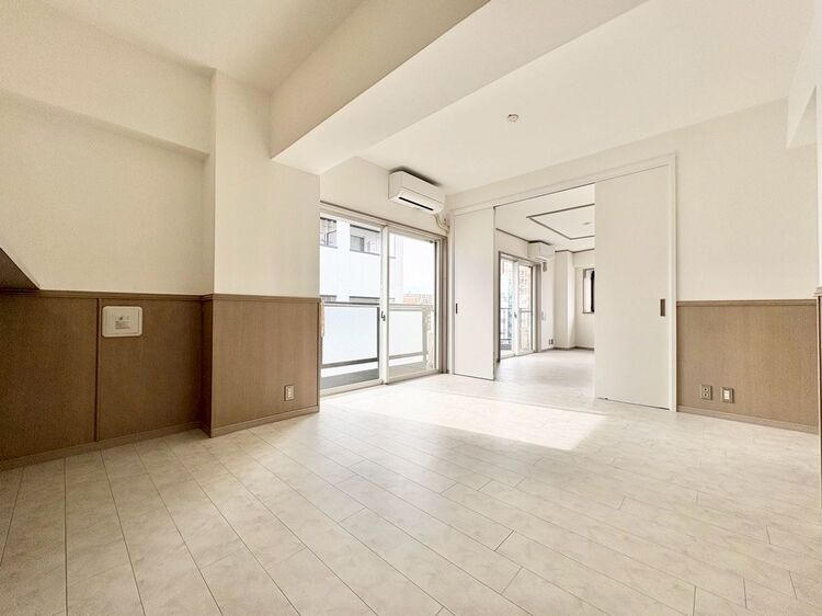 居間 「空間が織り成すひとつ先の住み心地」を演出します。