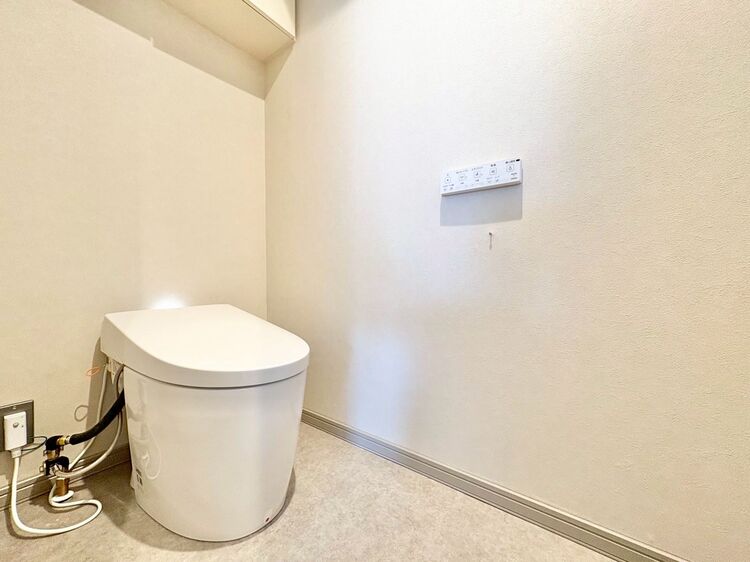 トイレ 暮らしの中のさりげないひとときの快適さにも、こだわりを、持って設備を配しております。