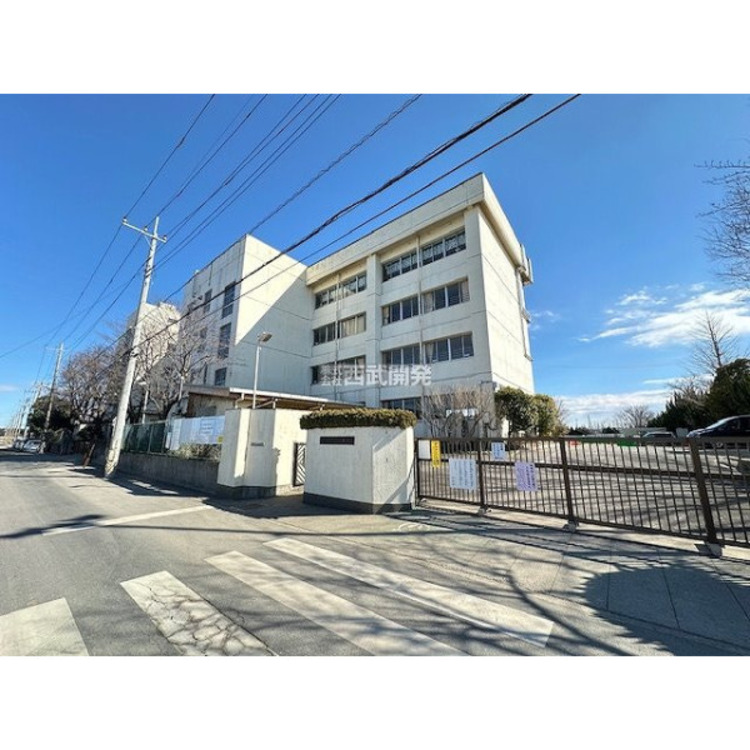 周辺 朝霞市立朝霞第九小学校(約950m)