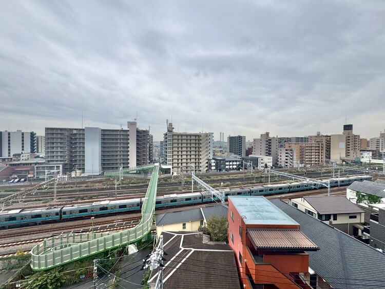 その他 眺望や窓からの景色が良いと、家で過ごす時間も快適です。