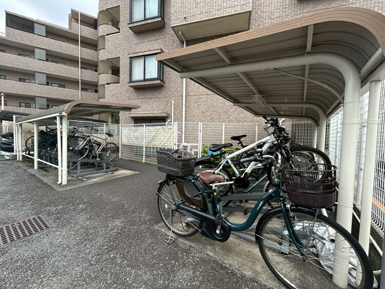 その他 駐輪場も綺麗に整頓されています。※空き状況は都度ご確認下さい。