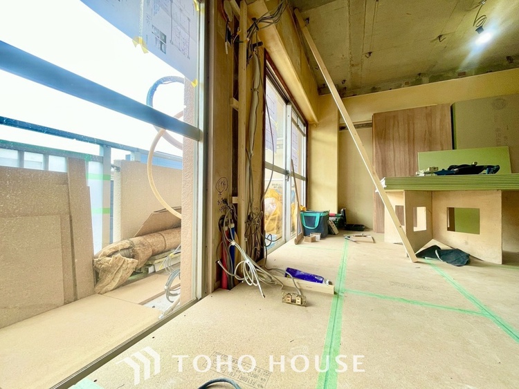 内装 現在改装中◆扉を◆開くとこの景色。家族の”おかえり”の声が聞こえてきそう。