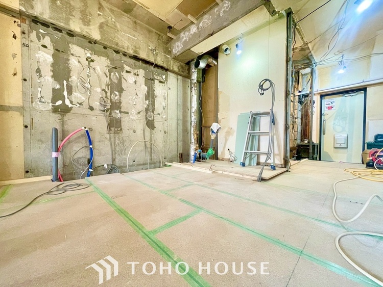 キッチン 現在改装中◆家族のおはよう◆の声を笑顔で迎えてあげられるシステムキッチン。朝ごはんが楽しみでちょっと早起きしたくなるんです。