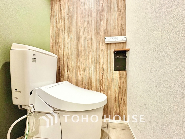 トイレ トイレも自分の時間をゆっくり過ごすスペースのひとつ。最新設備は嬉しい