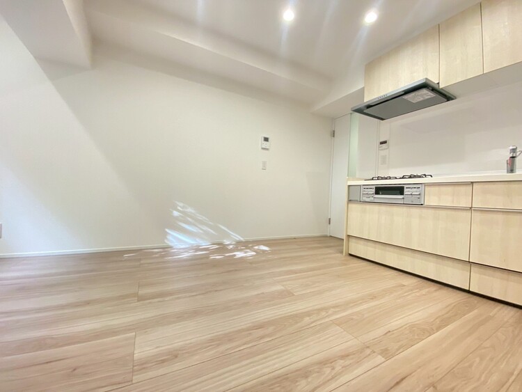 居間 伸びやかな空間のなかで、ゆったりとしたひとときを過ごせます。