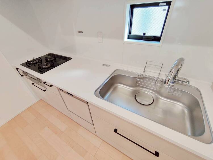 キッチン 使いやすくスタイリッシュなキッチン空間になっております。