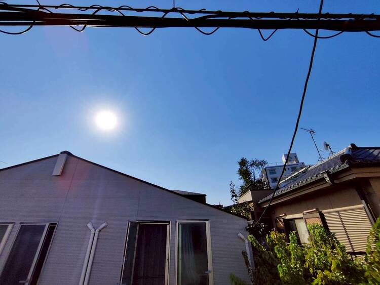 バルコニー 眺望や窓からの景色が良いと、家で過ごす時間も快適です。