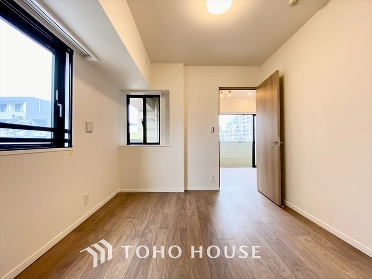 内装 【PRIVATE ROOM】◆属毛離裏◆子は父を手本とし、母に愛育されて成長する。家族の深い繋がり。いつまでも大切にしたい。