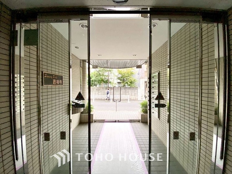 その他 【ENTRANCE】◆安心◆して歩ける。安心して家族の帰りを待てる。そんな安心を感じさせる住環境。