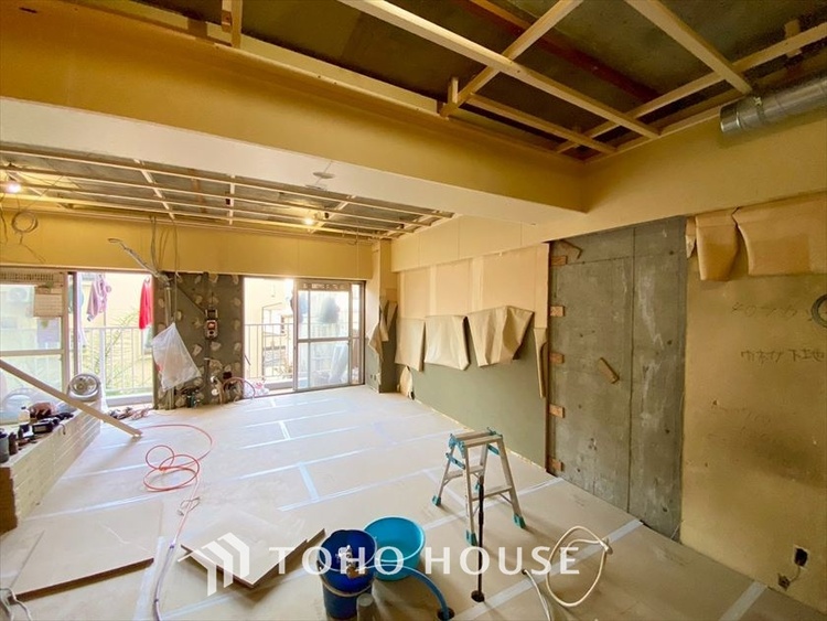 その他 【KITCHEN】◆開放的◆後片付けが楽なシステムキッチン。収納スペースの充実！