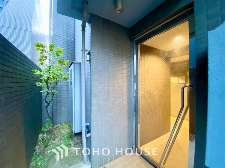 その他 【ENTRANCE】◆安心◆して歩ける。安心して家族の帰りを待てる。そんな安心を感じさせる住環境。