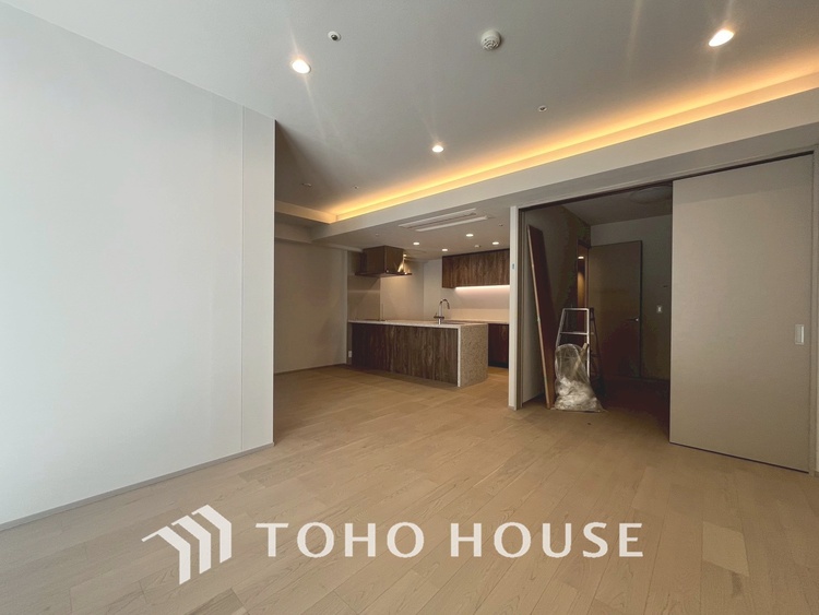 内装 【LIVING】◆Sunshine◆光が燦々と入り、いるだけで気持ちいい。「開放的でゆとりあるお部屋です。」