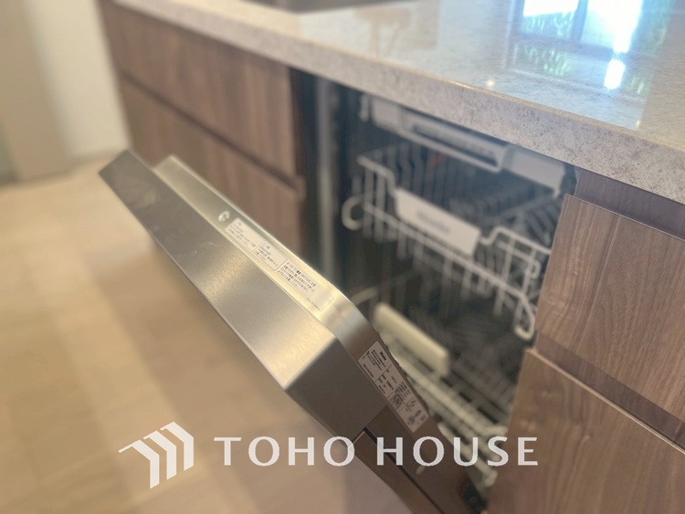 キッチン 【KITCHEN】◆Happy◆愛情たっぷりのお料理で家族にHappyを。システムキッチンがあなたをサポートしてくれます。