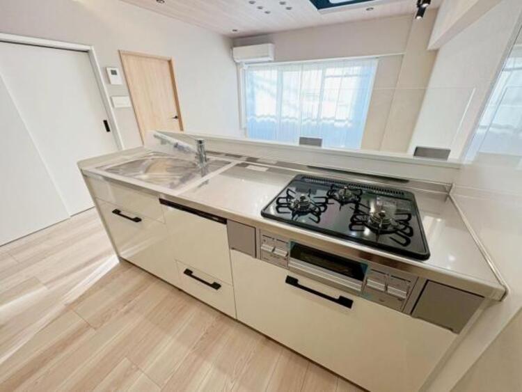 キッチン 【2025年10月撮影】