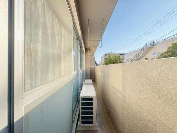 バルコニー 【2025年10月撮影】