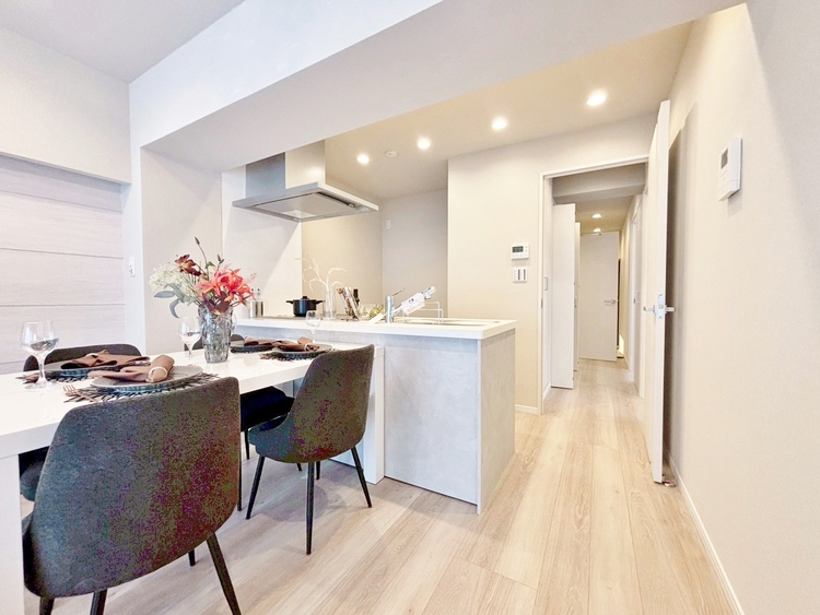 居間 ひとつひとつの空間に宿した機能性、そして美意識。