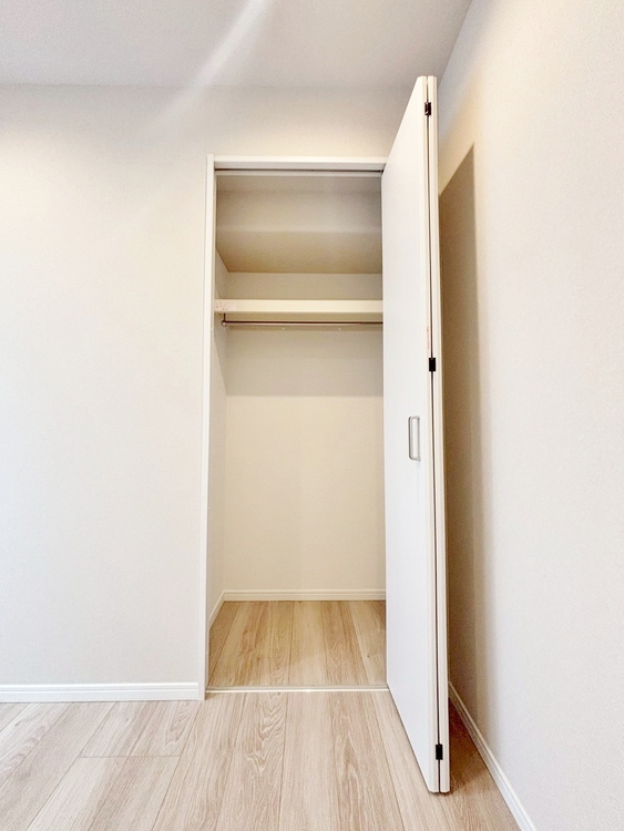 収納 居室にはクローゼットがあり、荷物もスッキリ収納して快適にお過ごしいただけます。
