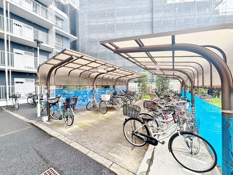 その他 きちんと整備された駐輪場。住む方の心遣いが感じられます。