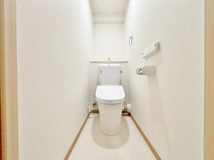 トイレ 暮らしの中のさりげないひとときの快適さにも、こだわりを、持って設備を配しております。