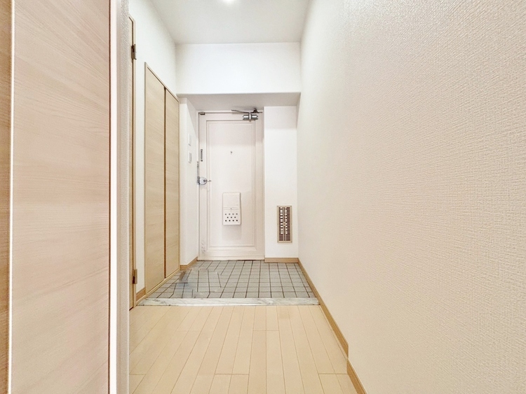 玄関 シューズボックスを完備した玄関です。