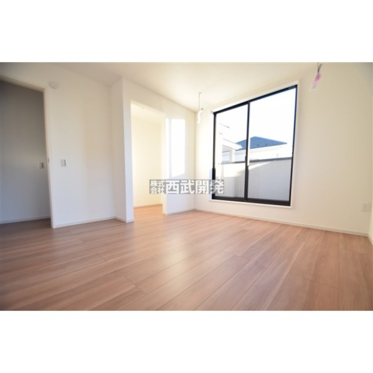 内装 ２階洋室７.５帖＋ウォークインクローゼット