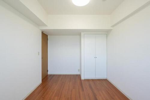 コモア六浦　六番館の画像