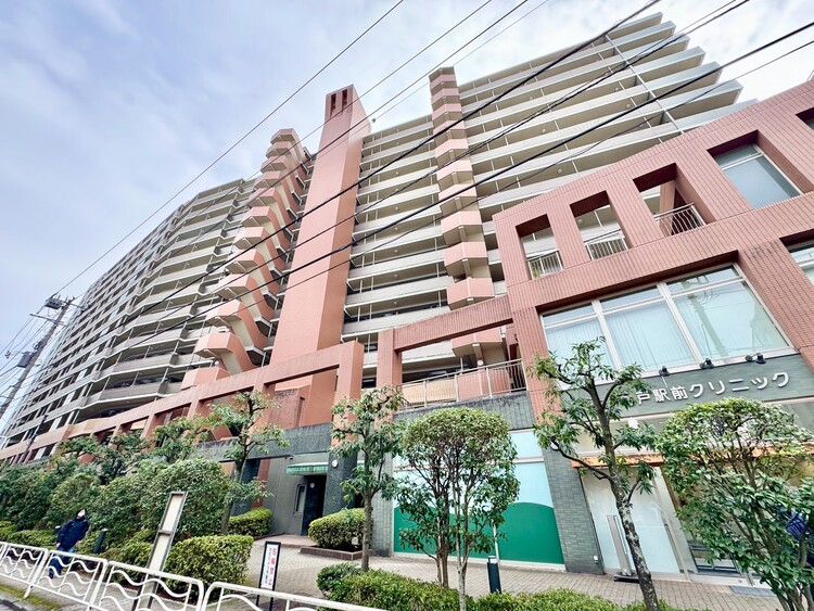 その他 飽きのこないシンプルモダンな外観です。