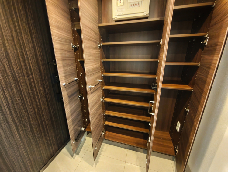 その他 収納スペースが付いていて、お部屋を広く使っていただけます。