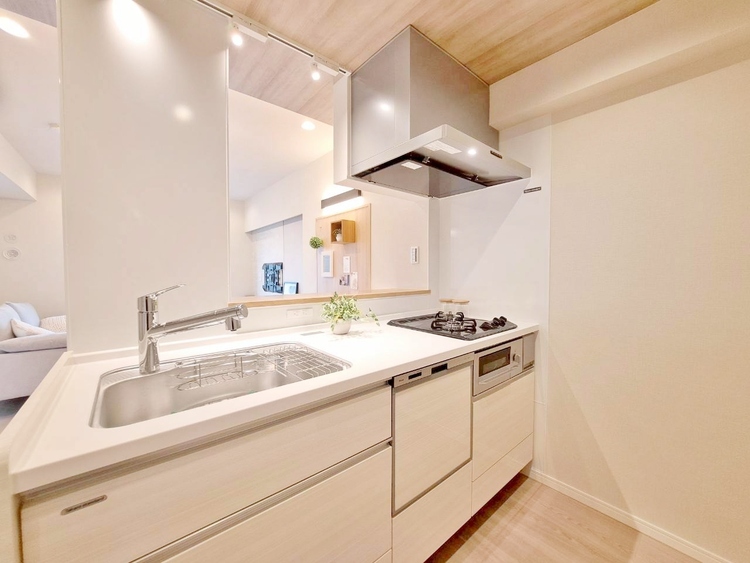 その他 開放感のあるキッチンスペース。調理をしながら、会話も弾みそうですね。