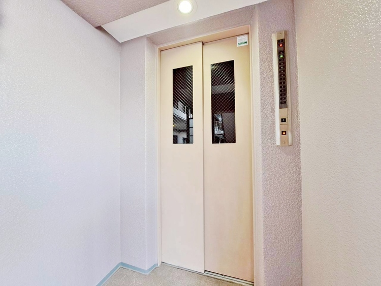 その他 エレベーター完備のため荷物が多くなっても安心。