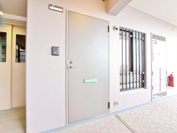 その他 清潔感のある落ち着いた雰囲気の玄関です。