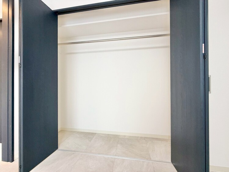 その他 家電やスーツケース、ストック品など何でも片付く嬉しい空間です。