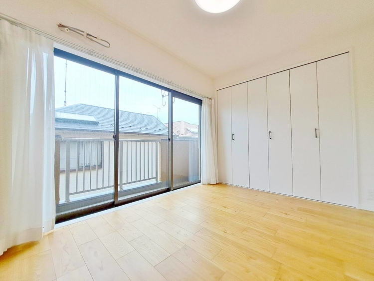 その他 清かで艶やかな時間をもたらしてくれる室内です。