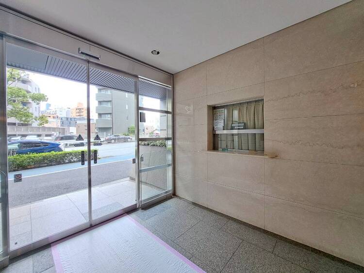 その他 館内は静寂な中が保たれており、管理が行き届いている印象を受けました。